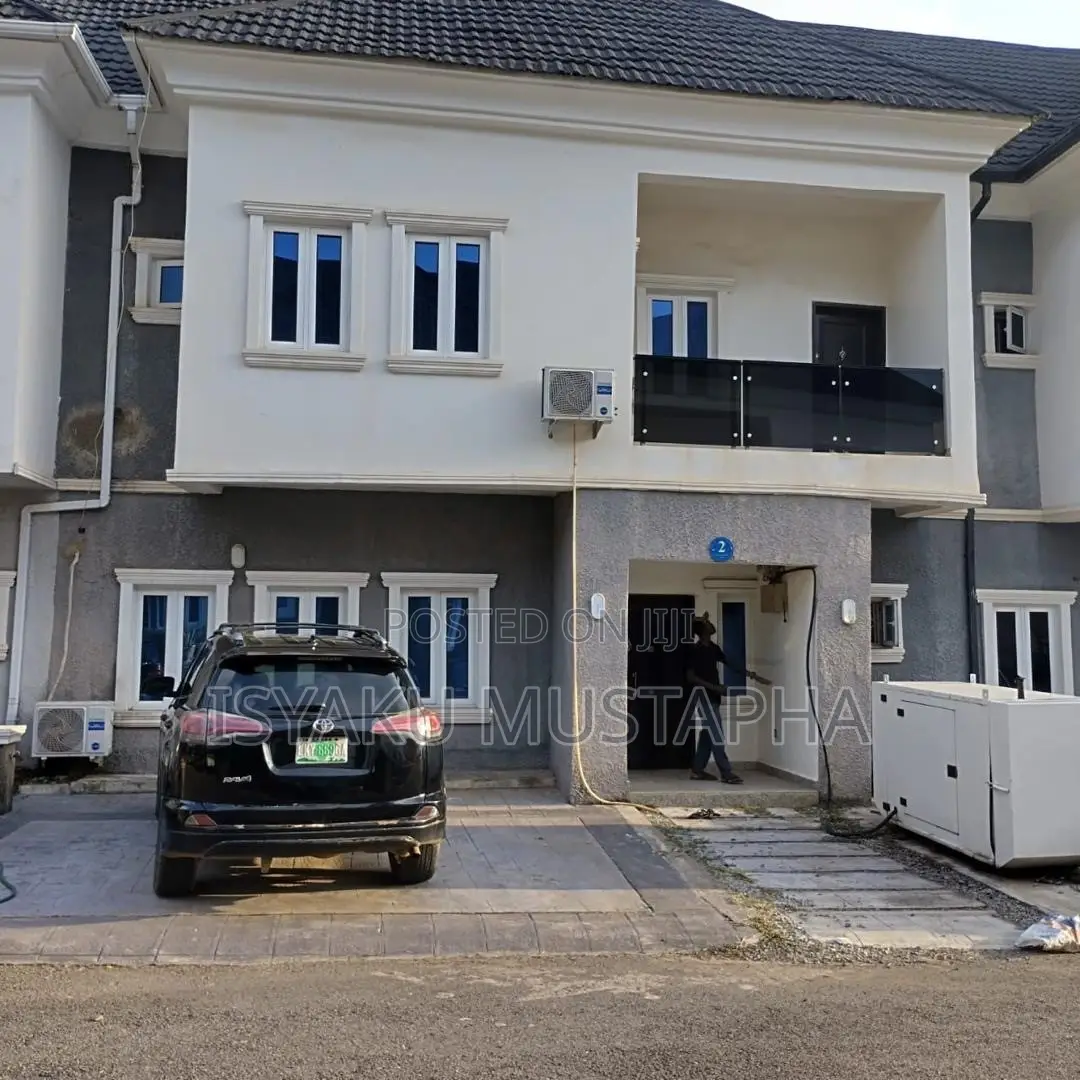 Furnished 3bdrm Duplex in Efab, Mbora for sale