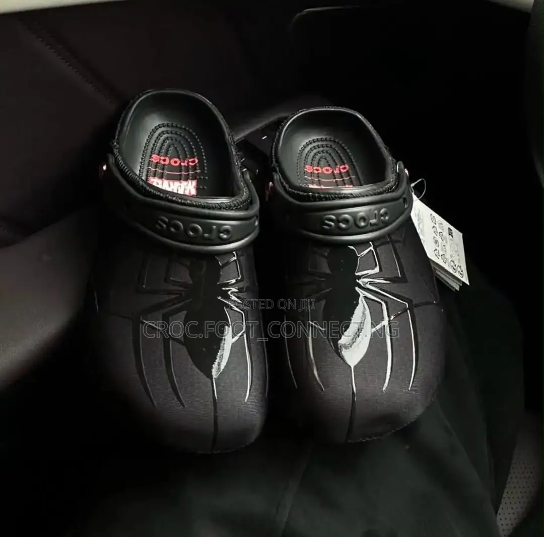 Crocs X Spider-Man Crocs X Batman Marvel Clogs