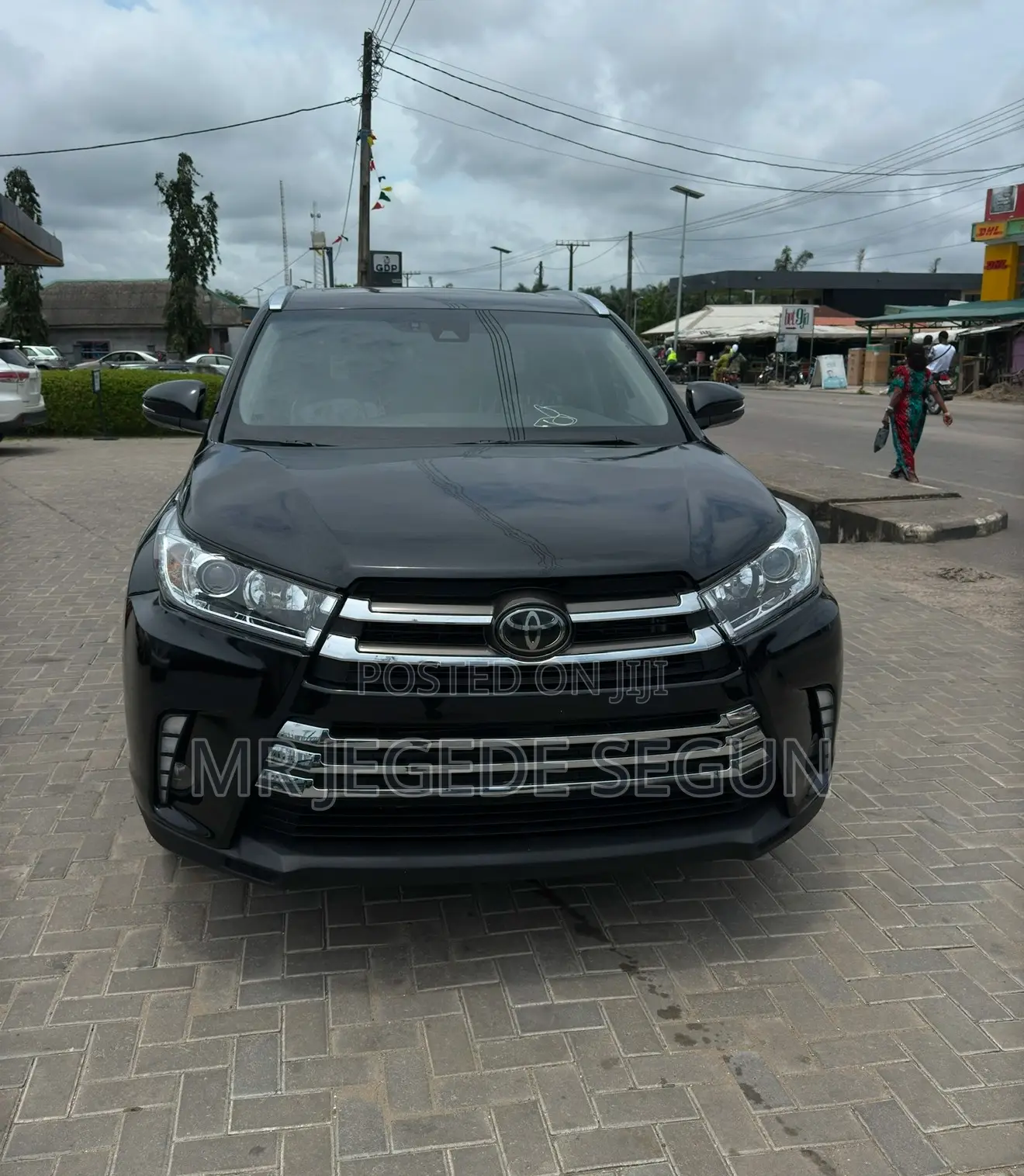Toyota Highlander XLE 4x4 V6 (3.5L 6cyl 8A) 2017 Black
