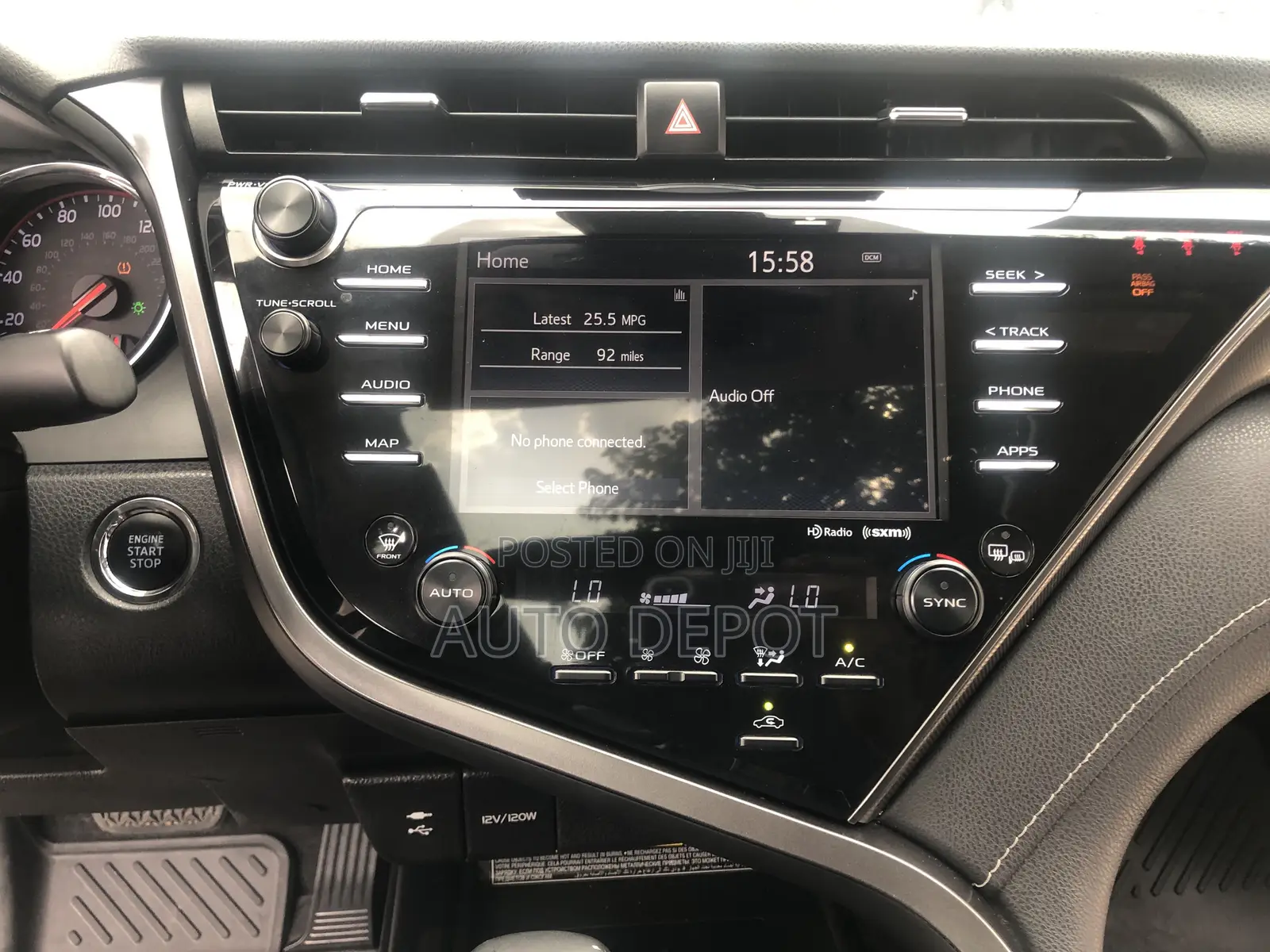 Toyota Camry XSE (2.5L 4cyl 8A) 2019 Silver