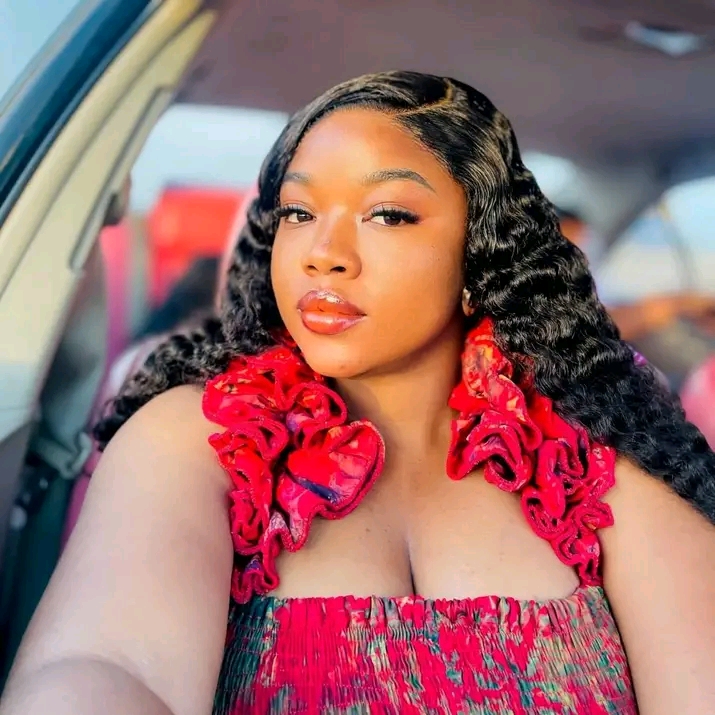 “This man came”- Heavily pregnant woman recounts bizarre encounter at a restaurant
