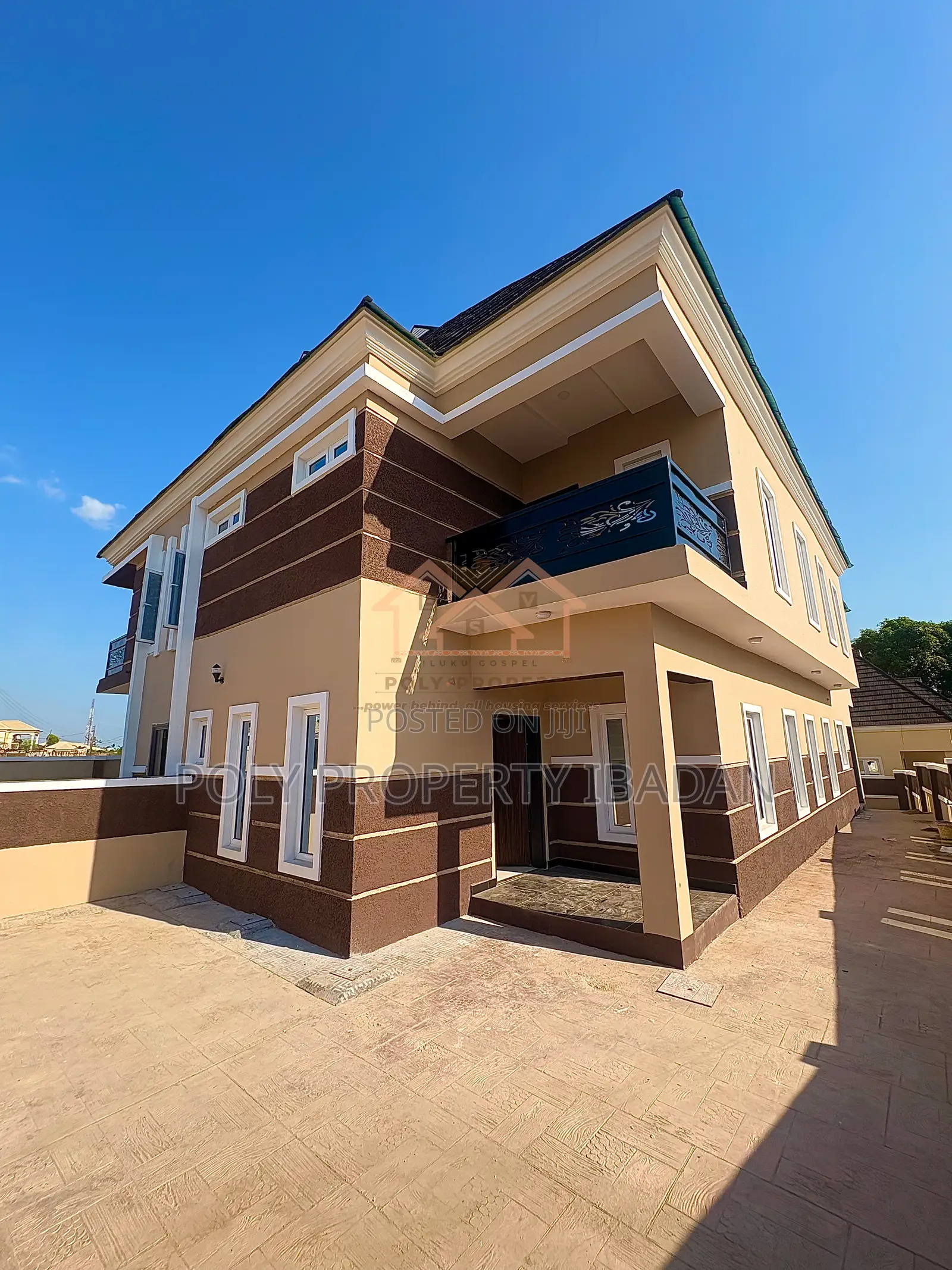 4bdrm Duplex in Bashorun Housing, Ibadan for sale