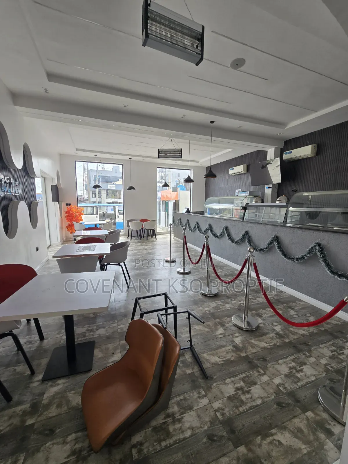 Sstrategically Located 120sqrts Open Plan Shop Space Lekki Phase 1