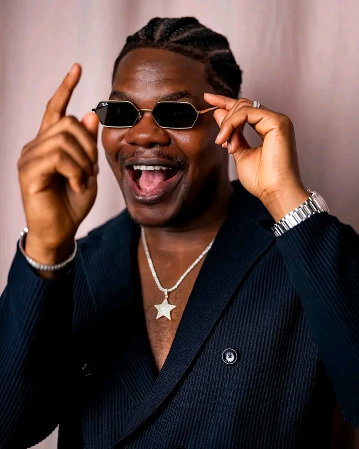 “He escorted me”- Veteran actor, Peter Fatomilola opens up on unexpected amount received from Mr Macaroni after set