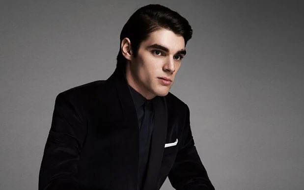 ‘breaking Bad’ Star RJ Mitte Dies At 34, Reports Say Suicide