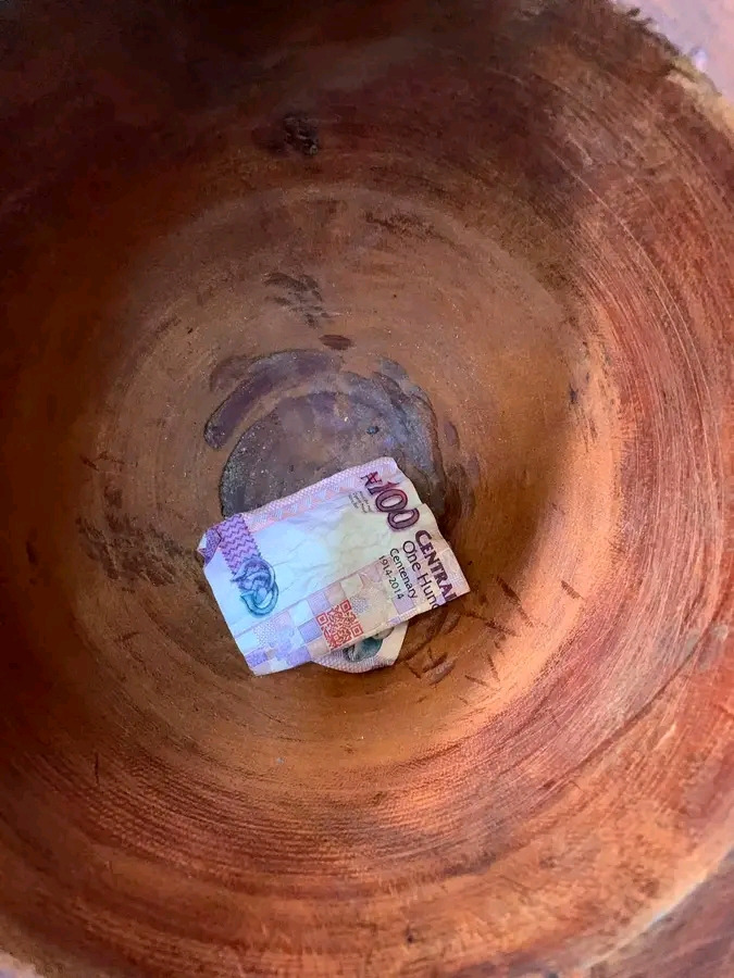 Why Do They Put Money In Mortar When Transporting It?