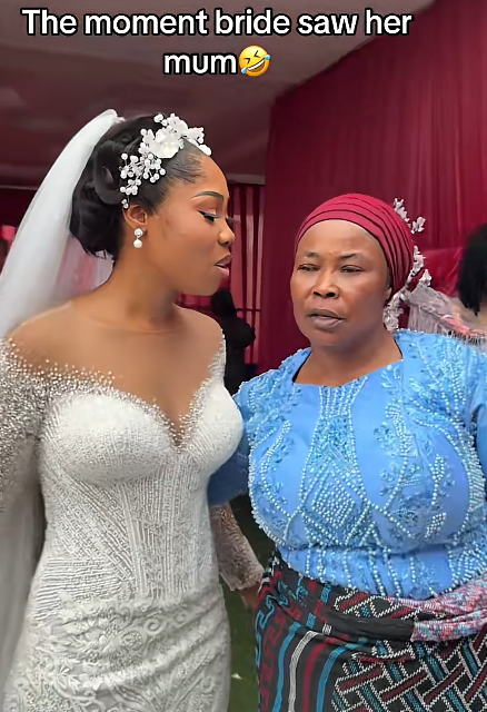 Adorable moment a bride’s mother hails her wholeheartedly on her wedding day (WATCH)