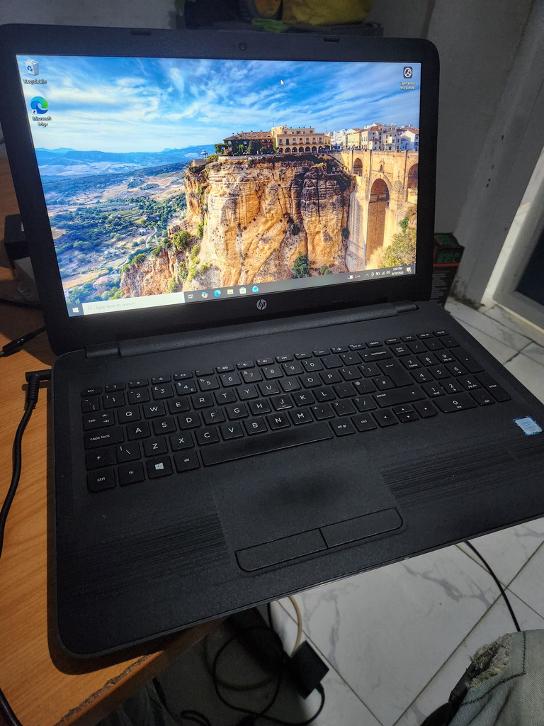 Given out this lite at a giveaway price: HP 250 G5 core i5