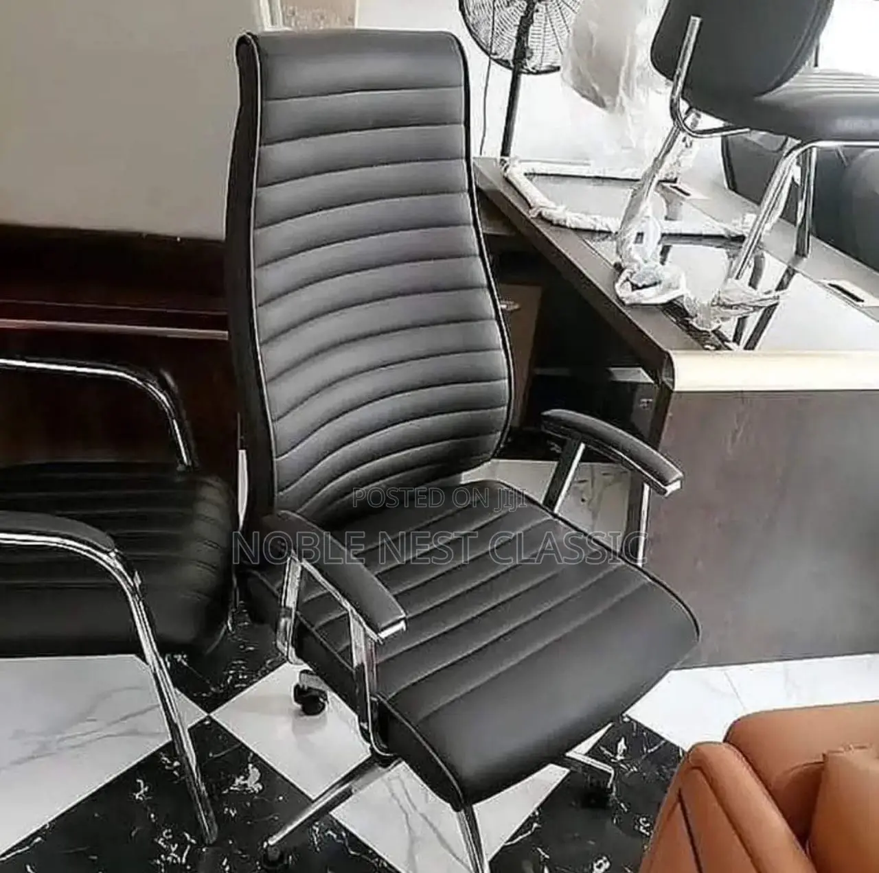 Line Office Chair