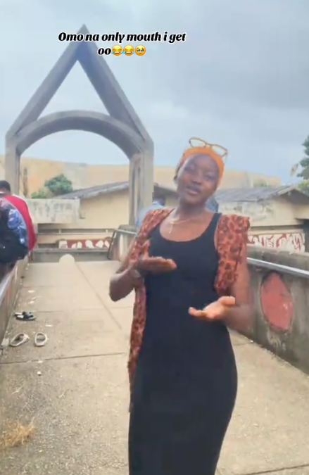 Lady gives man a disapproving look after he interrupts her video (Watch)