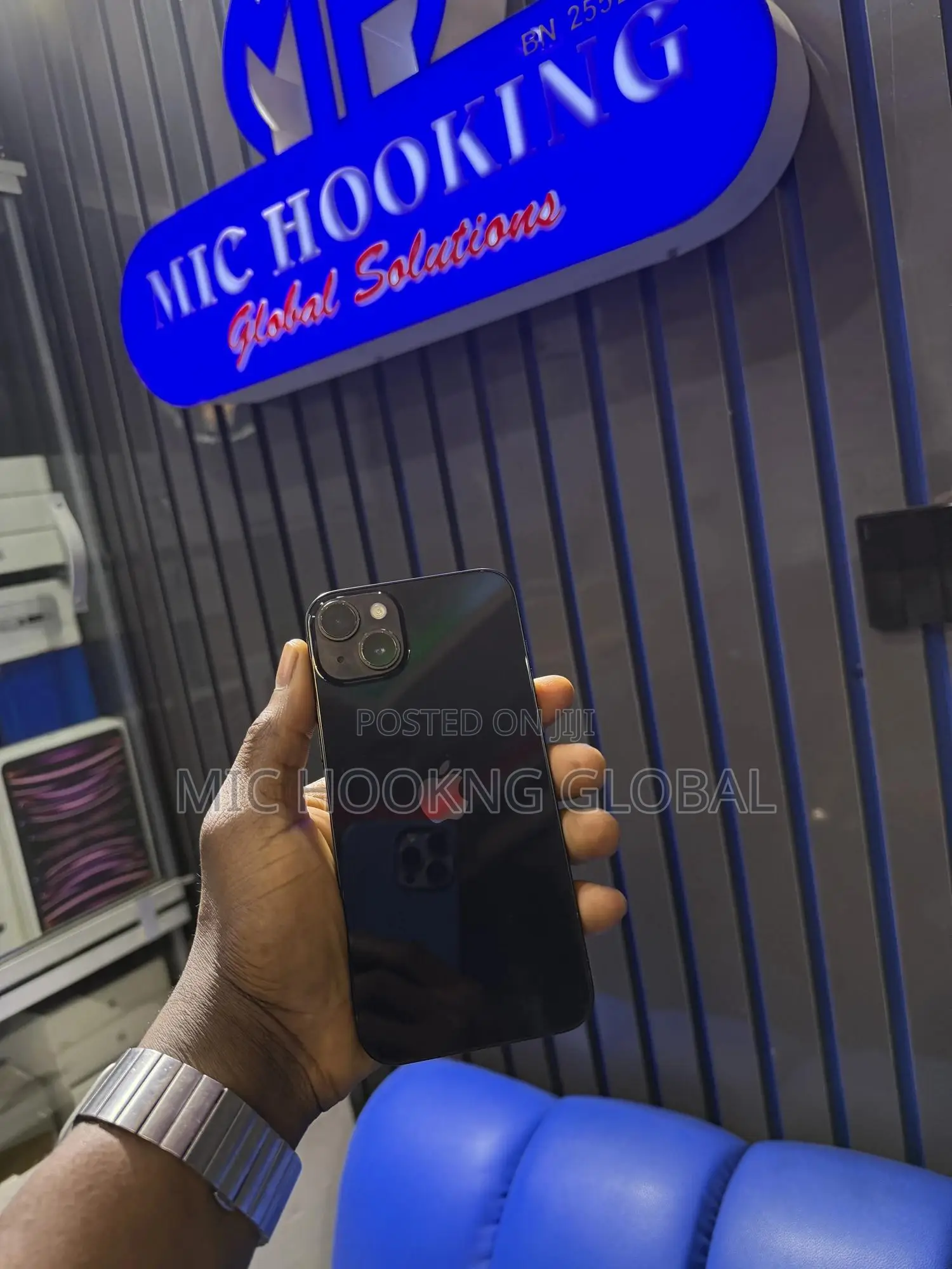 Locked Apple iPhone 14 Plus 128 GB Gray