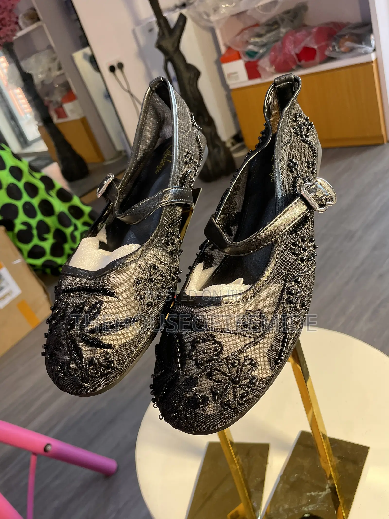 Trendy Women Shoes Beaded Flat Shoe