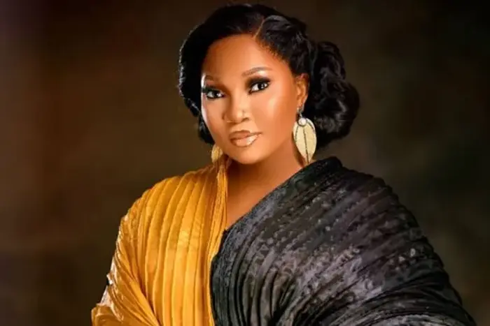 Nollywood star may soon start preaching on the streets after revealing her new calling from God