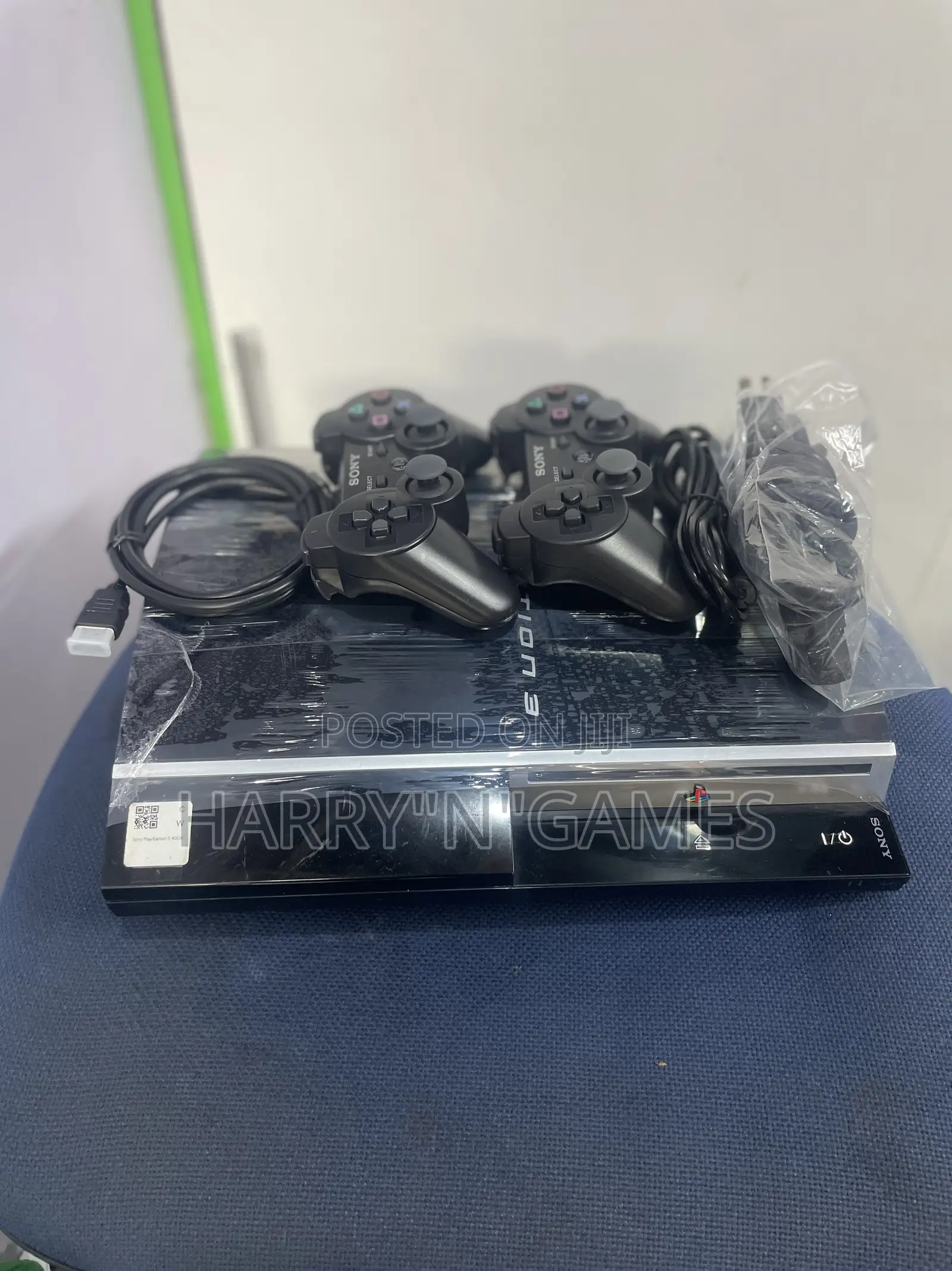 Uk Ps3 Hacked With Games Pes 26, Mk