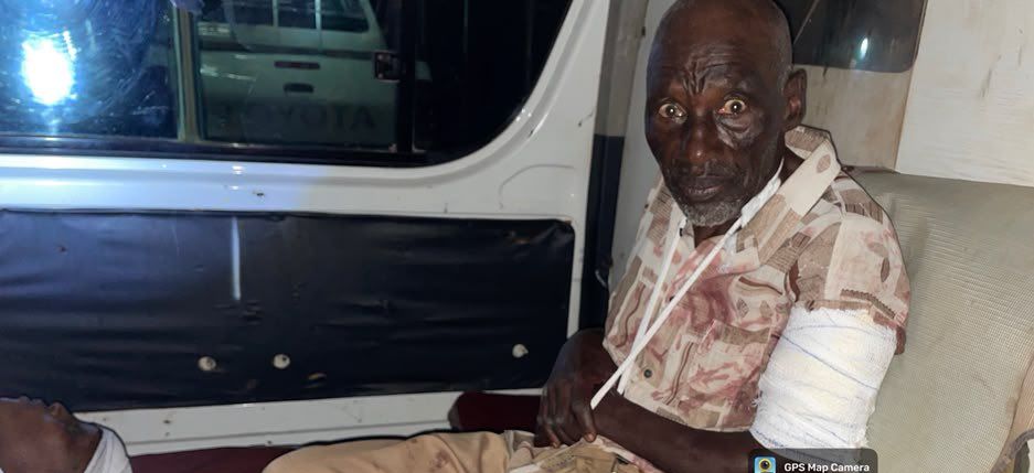Two passengers injured, one k!lled as gunmen attack commercial bus in Plateau