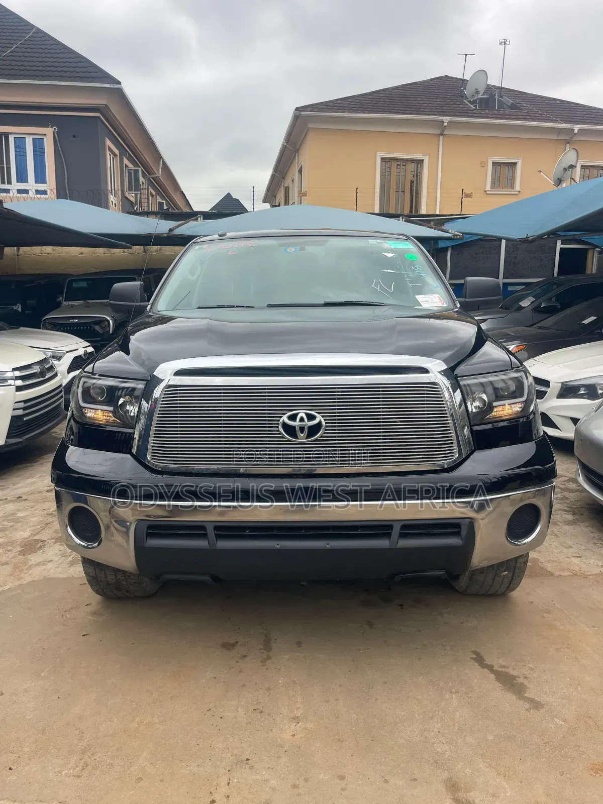 Toyota Tundra 2013 Black