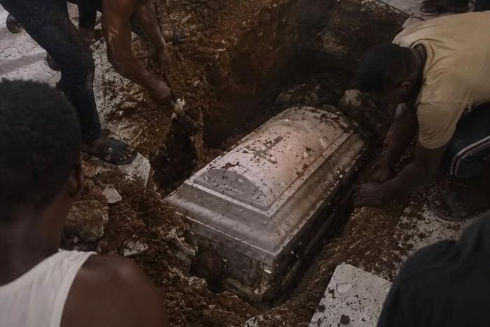 Tenant shocked after discovering he had been living in a rented apartment with a corpse for over a year