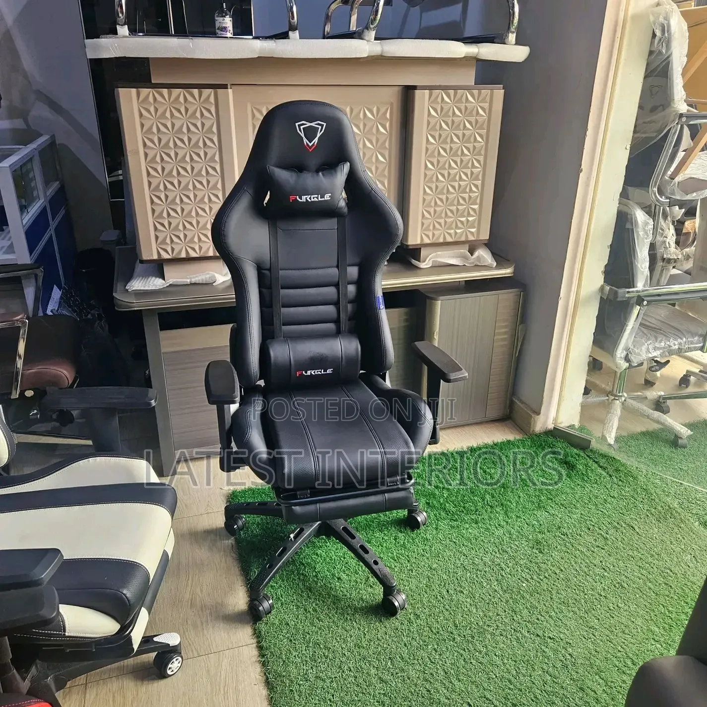 Premium Furgle Gaming/Streaming Chair -(All Black)