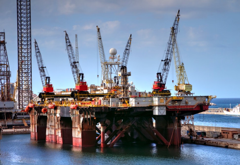 What Offshore Employers Look For When Hiring Offshore Professionals