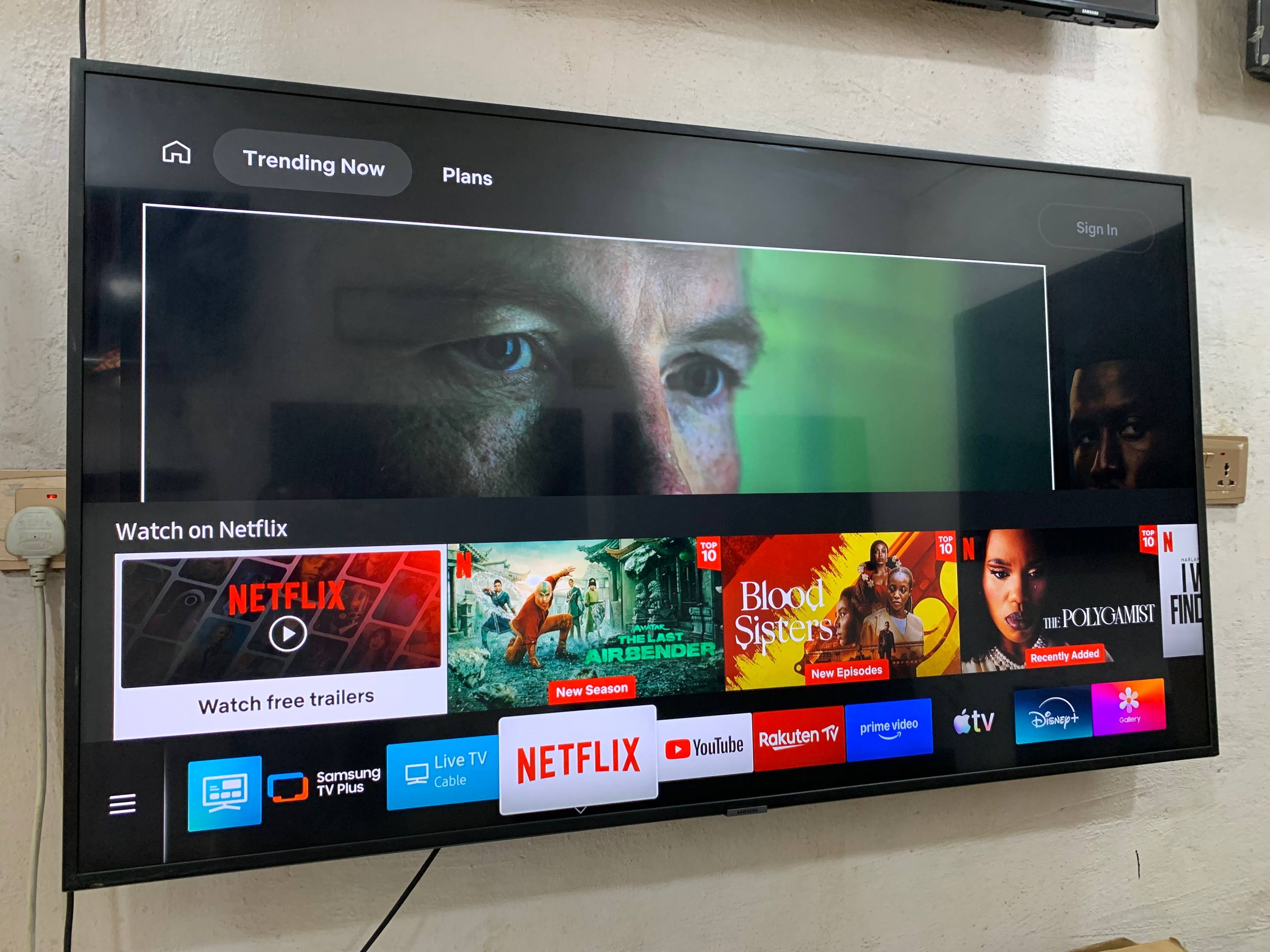 SAMSUNG 55in ULTRAHD 4K RESOLUTION TIZENOS SMART TV