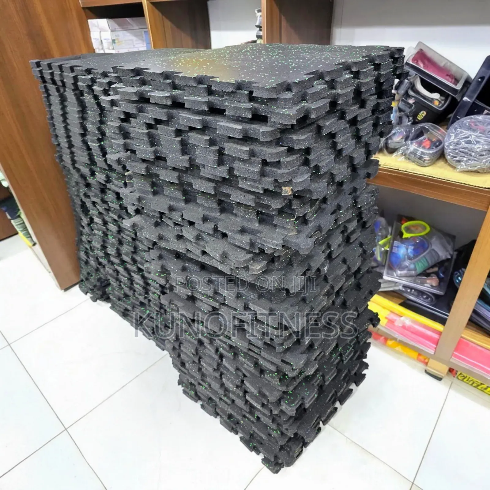 Gym Floor Mat Tiles, 20mm Thick