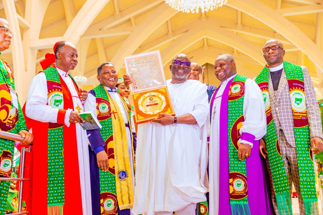 Gov Oborevwori Urges Ethical Leadership in Politics, Receives CAN Award