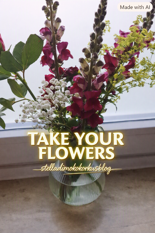 FRIDAY IN HOUSE NEWS Hands Out Flowers For Positive Comments