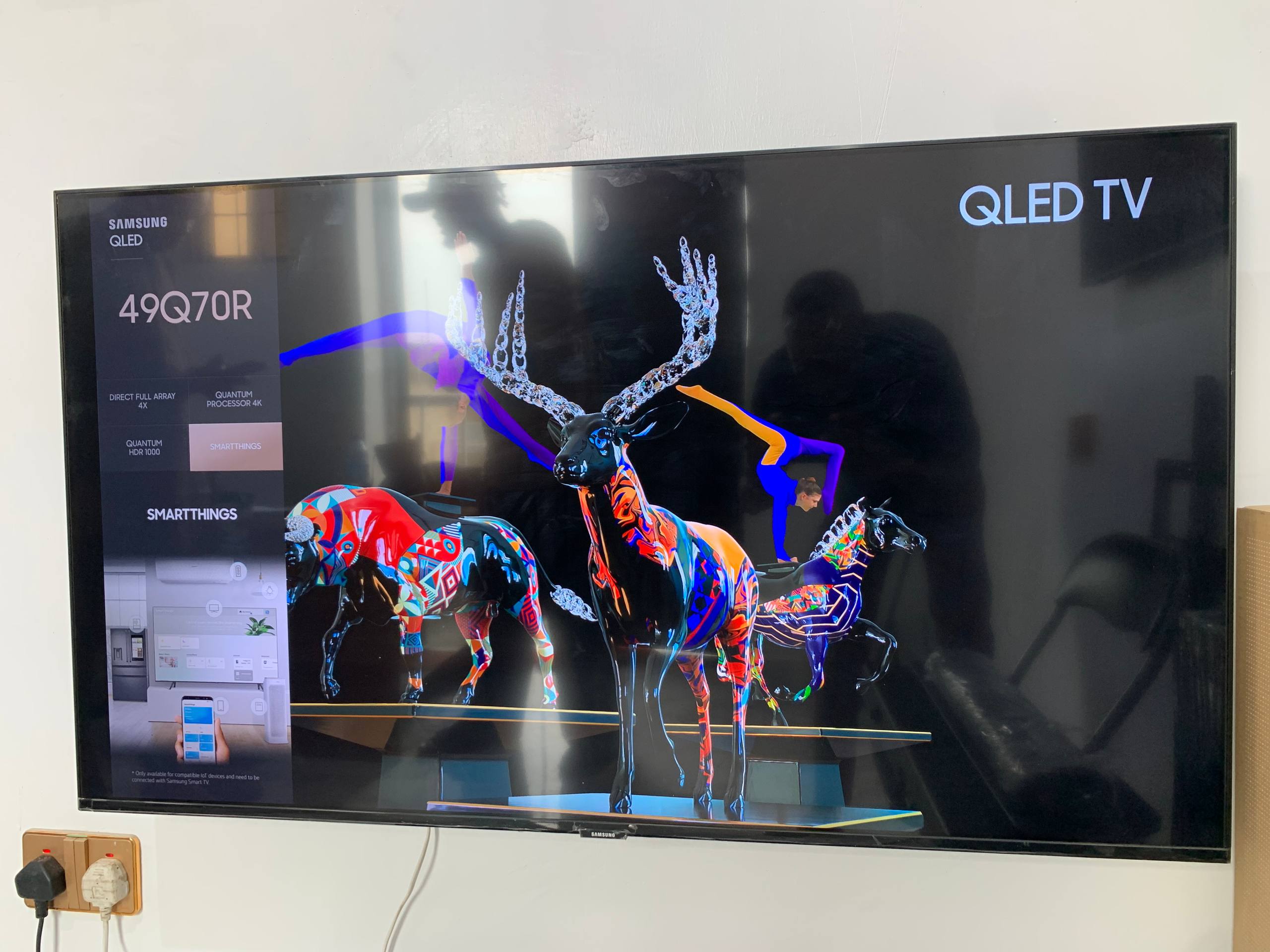 Samsung 49in Q70R (Quantum Dot 4K, Gaming Tv with Sound, Smart Apps)