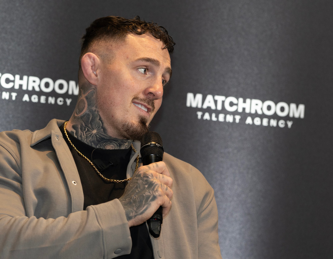 Tom Aspinall Vacates Heavyweight Title Amid Ongoing Eye Injury Nightmare