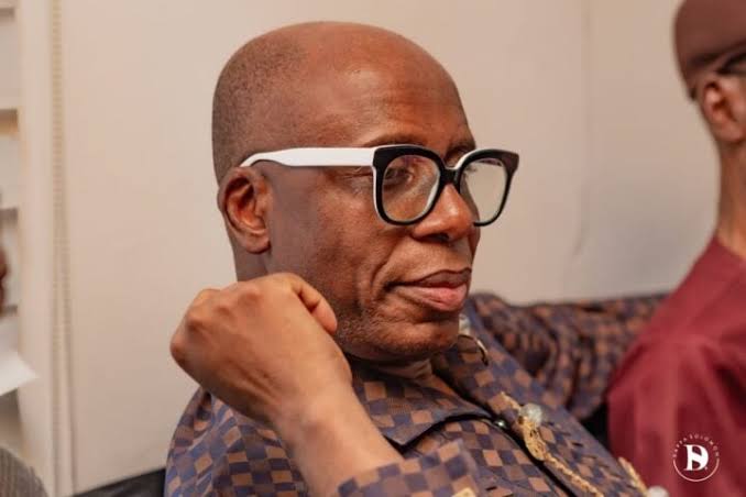 APC Slams Rotimi Amaechi Over His Inability To Procure His Mother's Medication