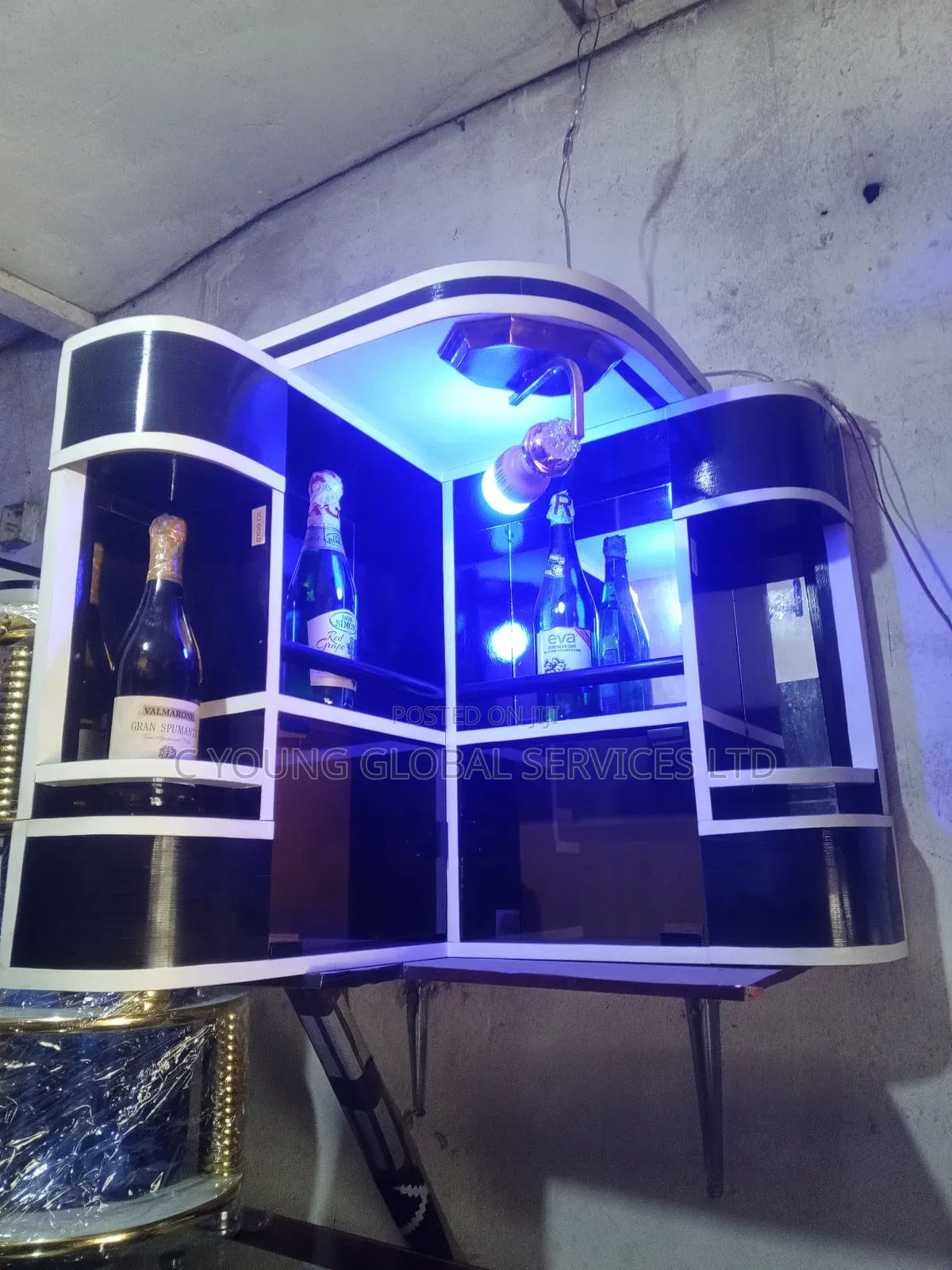 Hanging Bar With Lights