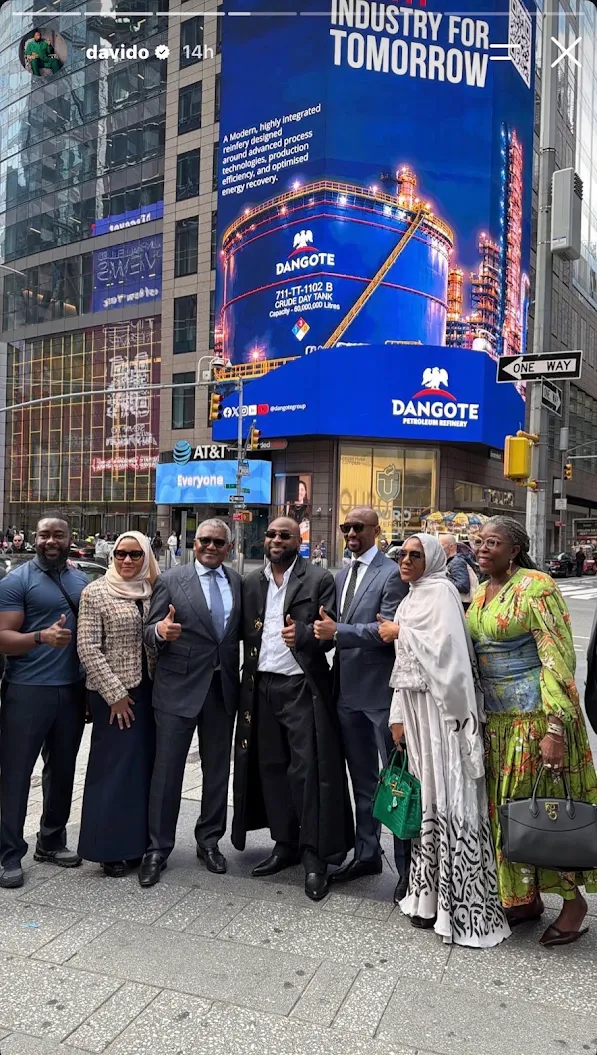 Billionaire Dangote Pictured With His Daughters ,His Son In Law Jamiu And Singer Davido At Times Square