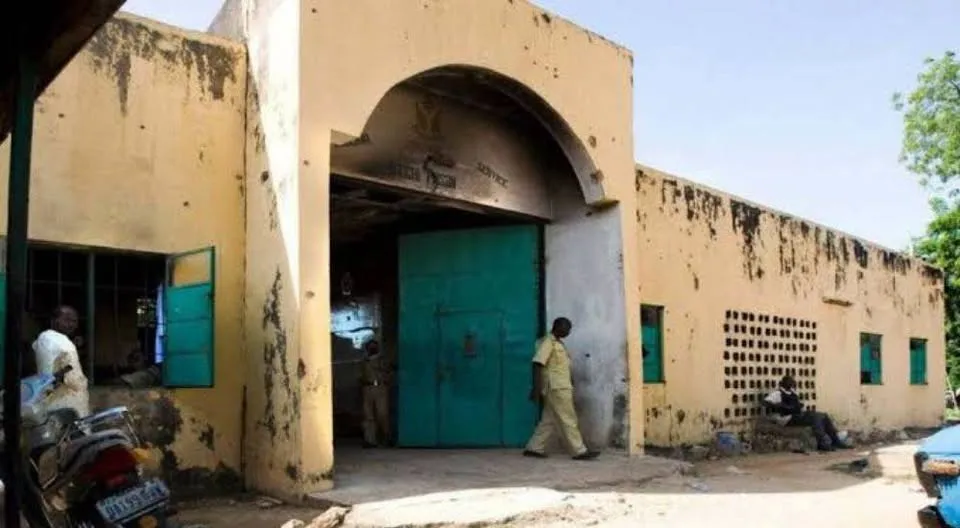 Inmates d!e as cholera hits Kano prison
