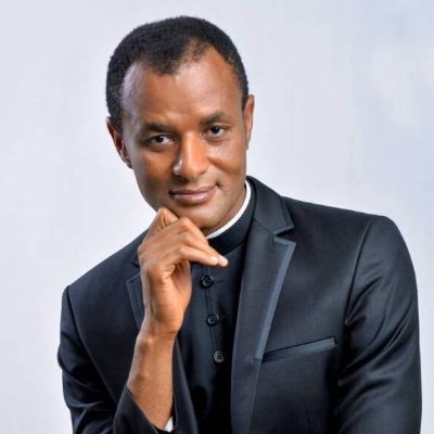 Father Oluoma Urges Obidients To Stop Insults, But They Attack Him.