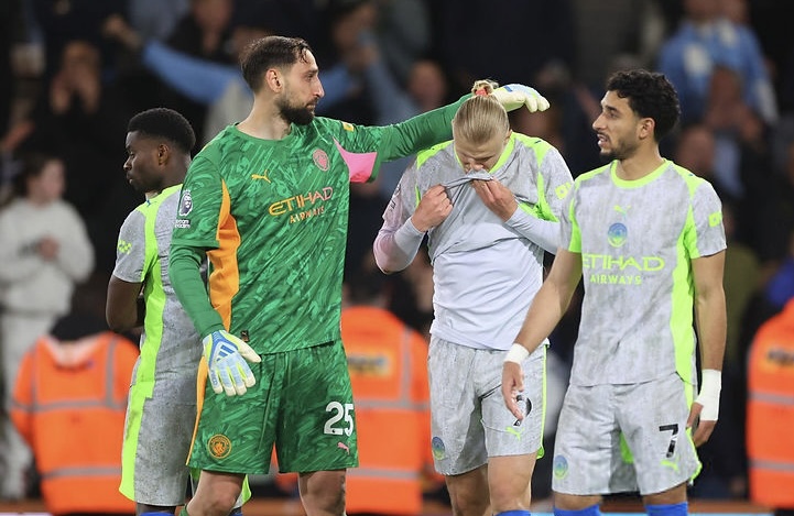 Man City should be relegated to League Two, handed six-year transfer ban āFormer England footballer Darren Bent (Video)