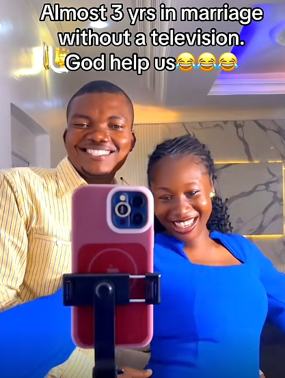 Nigerian couple celebrates almost 3 years of marriage without television (Watch)
