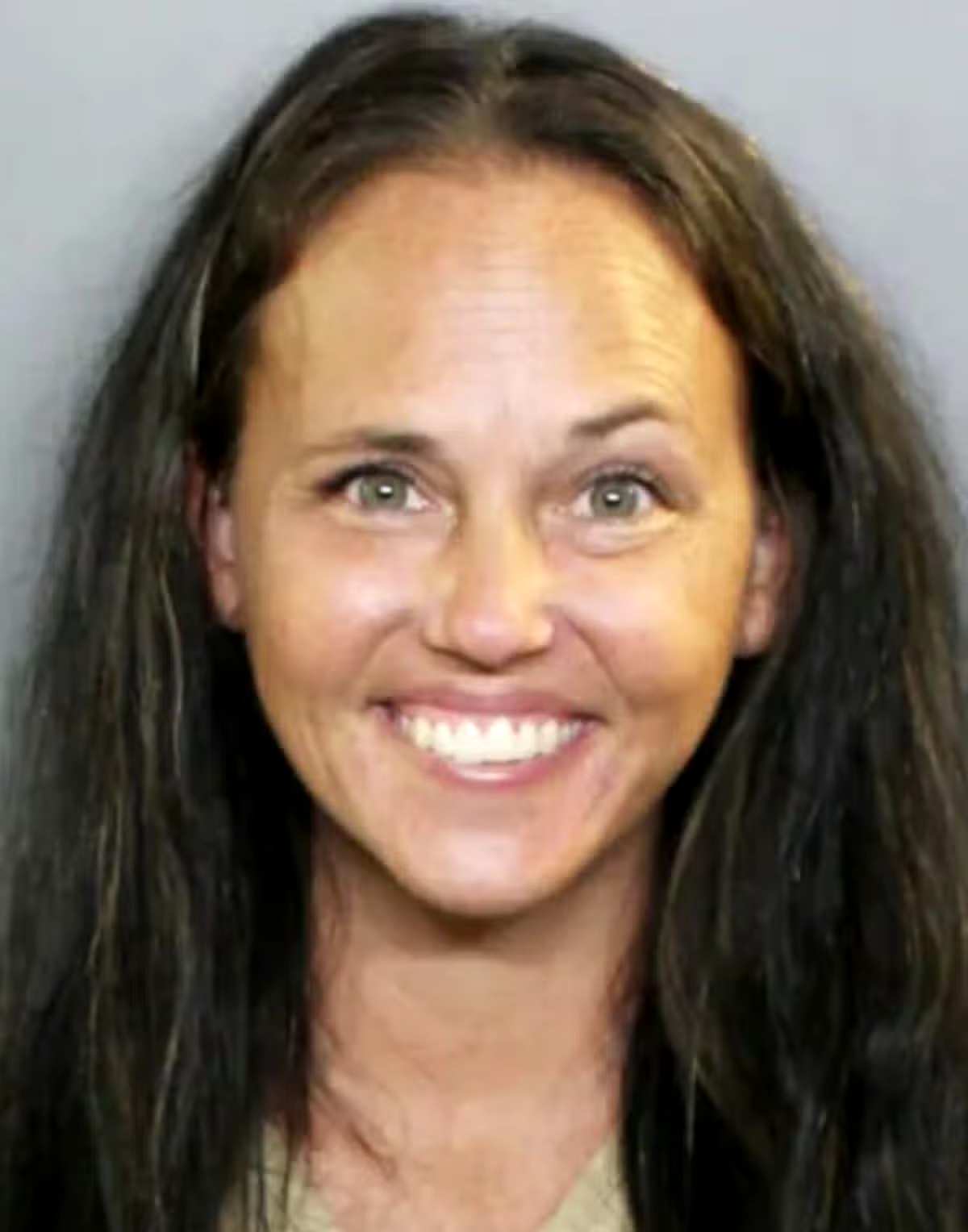 Mum accused of s£x with her dog is freed from jail