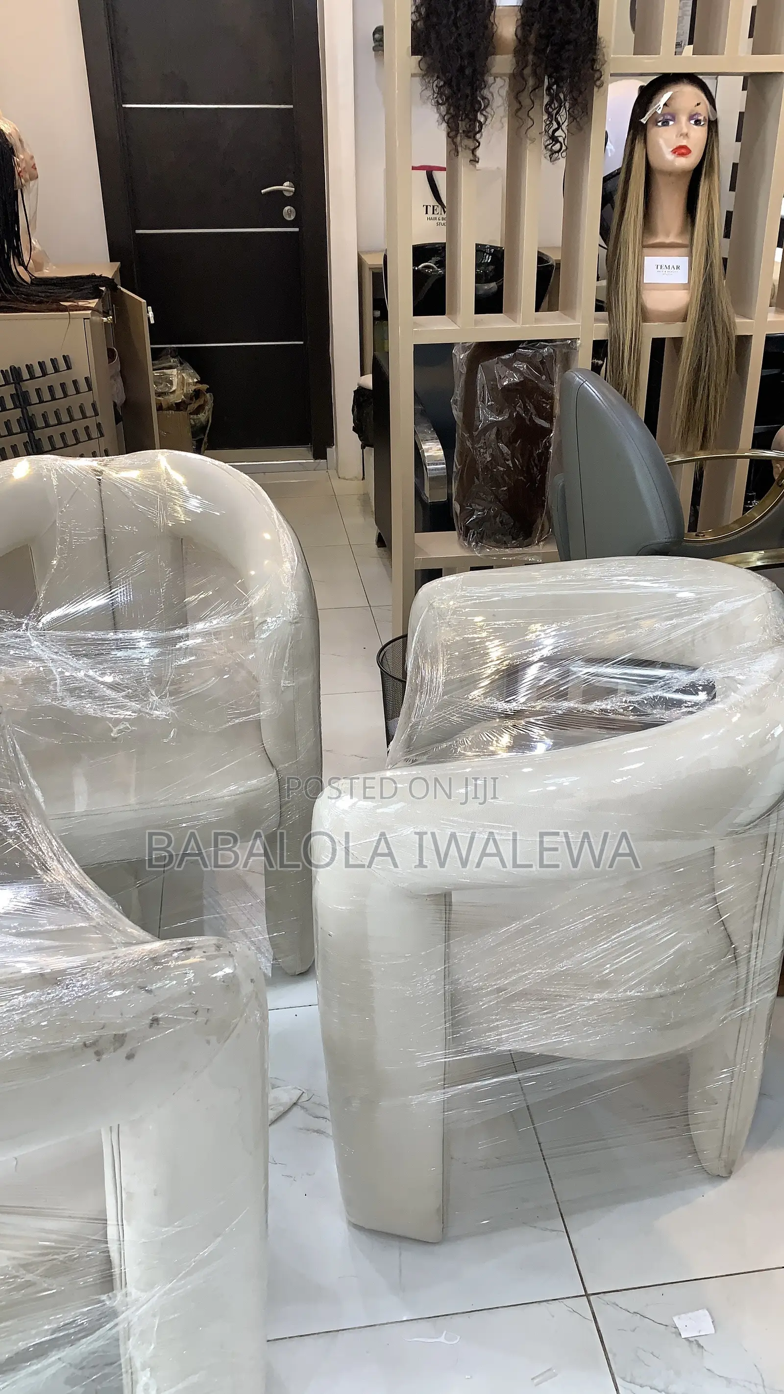 Nail Table and Chairs