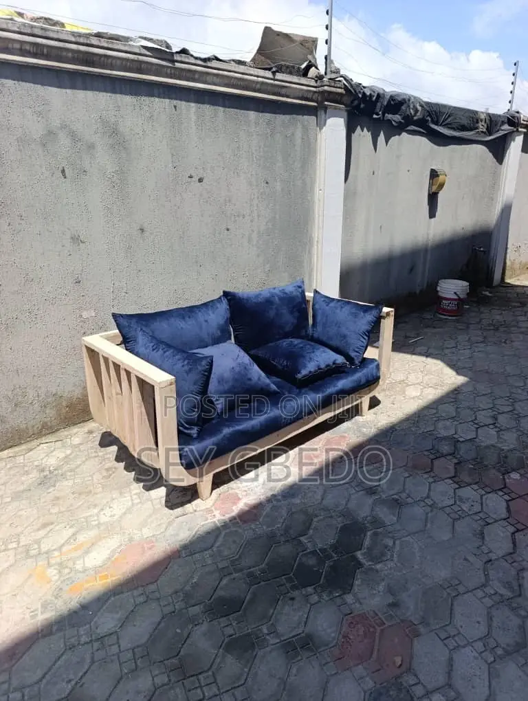 Small Couch 3 Seater (Deep Blue)