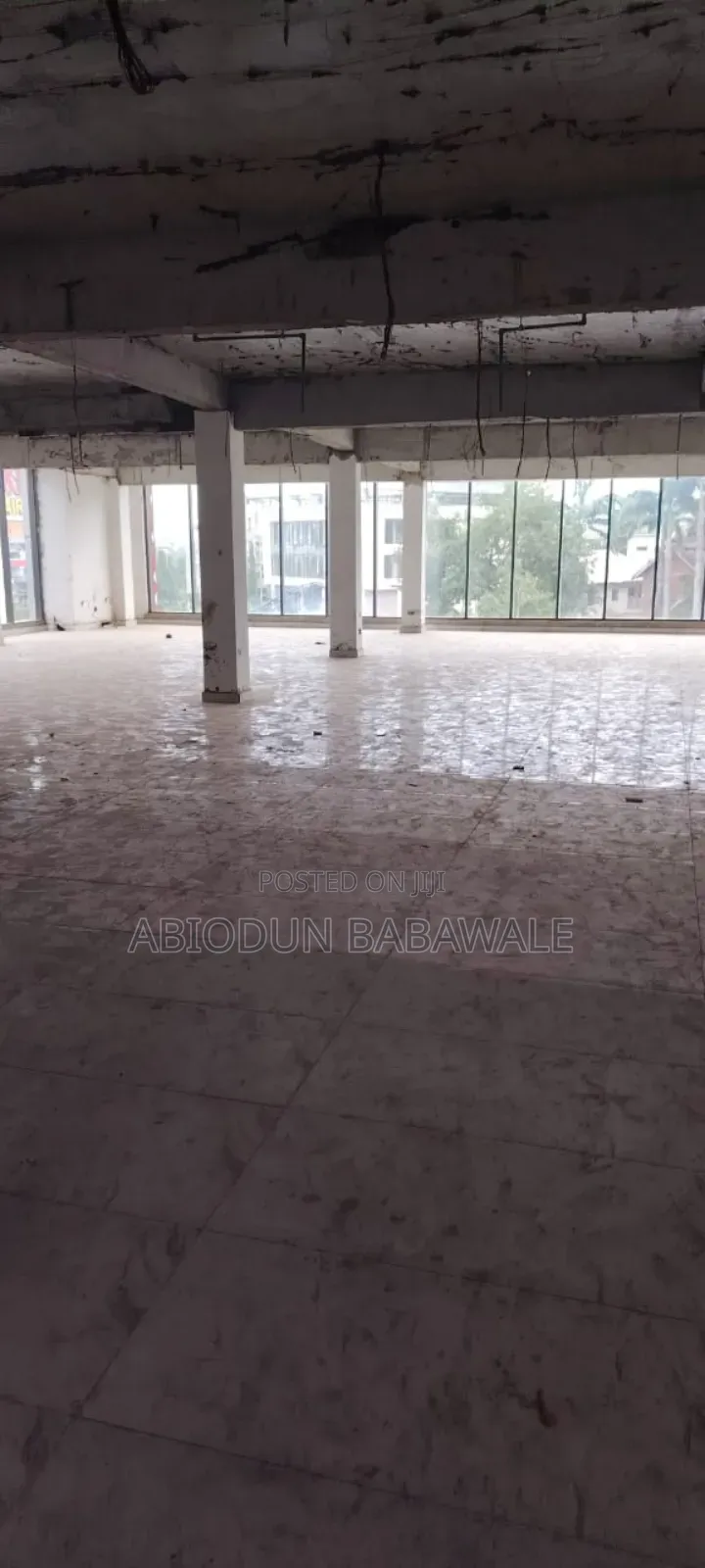 518sqm Shops Space Available for Rent