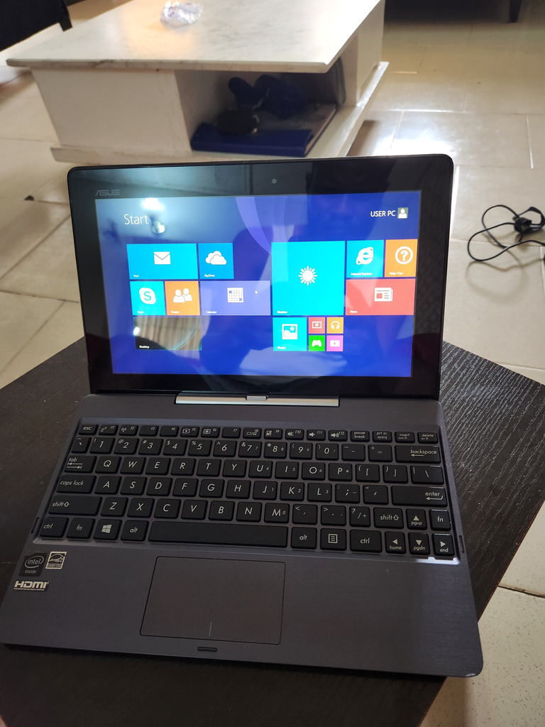 Sleek USA Used Premium Asus Transformer T101HA Windows 10 2-in-1 Tab/Laptop