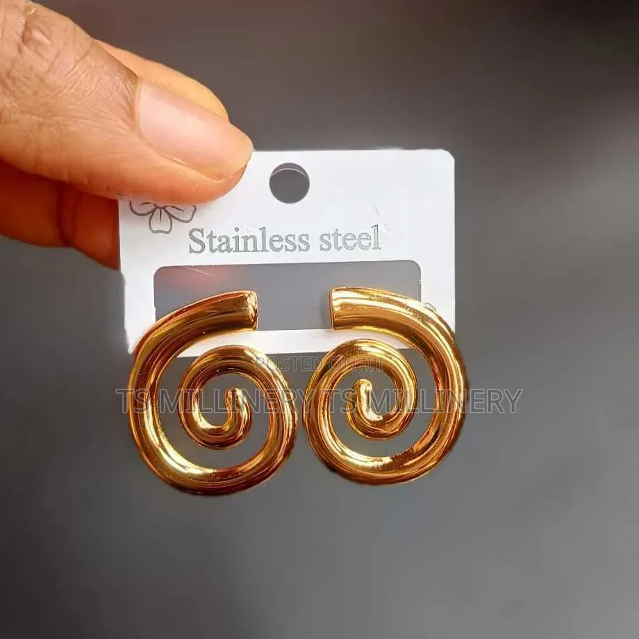 Earringsss