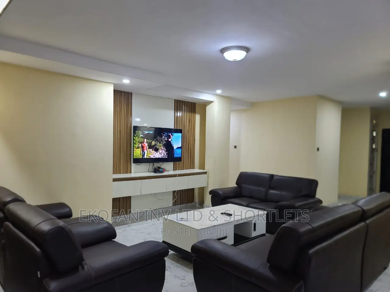 Girls House/ Short Let Weekly Payment
