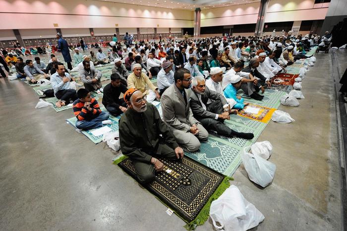 California just put two Muslim holidays on its official calendar — but it doesn’t mean everyone gets two days off