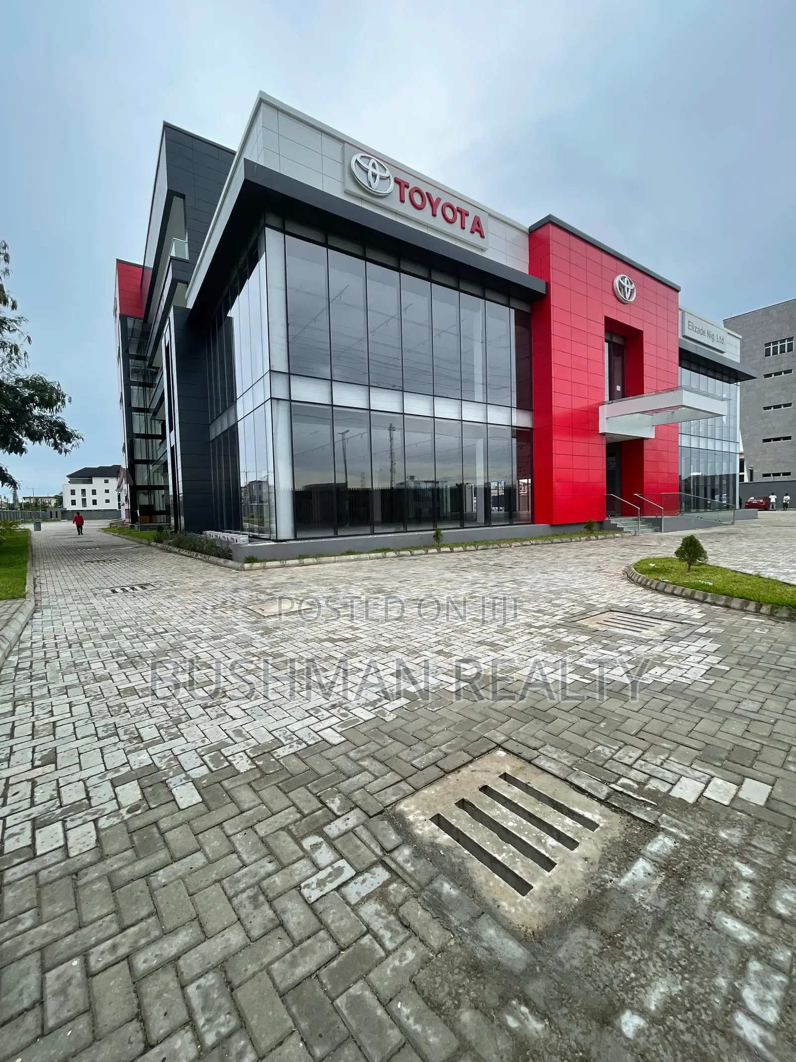 972sqm Office Space Available for Lease